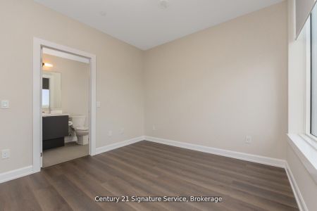 For Lease - 3220 William Coltson Avenue Unit# 614, Oakville, Ontario - Photo 4
