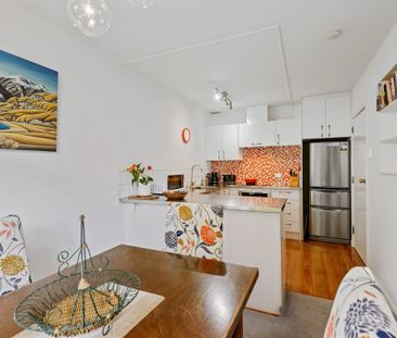 Merivale Townhouse - Photo 6