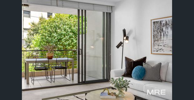 Spacious retreat - Photo 1