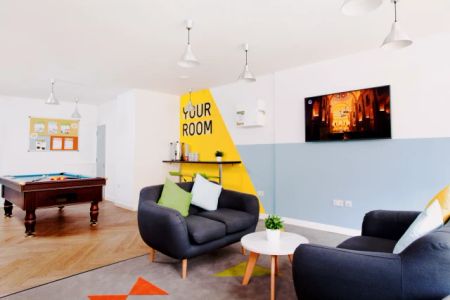 Extra Large Ensuite - Photo 5