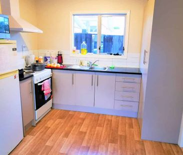 Charming 2BR Home in Clendon Park - Photo 3