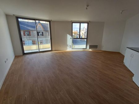 location Appartement T3 DE 83.71m² À LANNEMEZAN - Photo 2