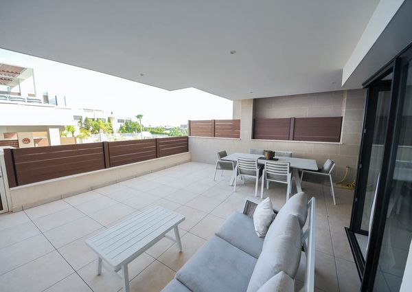 Ref: M04-23R. Apartment in La Cala