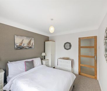2 Bedroom Apartment - Second Floor - Photo 3