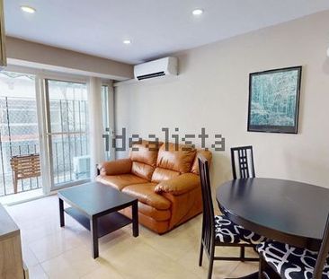 Alquiler de piso en Avenida Condes de San Isidro - Photo 4