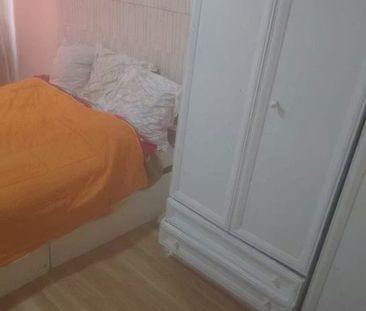 Carrer de Perafita, Barcelona, Catalonia 08033 - Photo 6