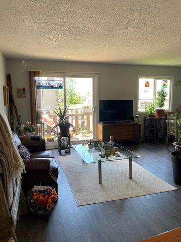 2 BEDROOM UNIT IN INNISFAIL!! - Photo 4