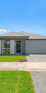 FOUR BEDROOM FAMILY HOME AWAITS! - Photo 3