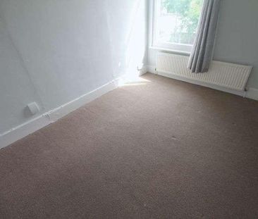 Mill Avenue, Uxbridge, UB8 - Photo 5