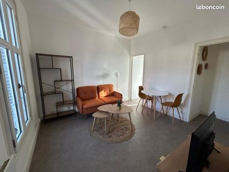 Location Appartement T2 meublé - Centre Ville - Photo 2