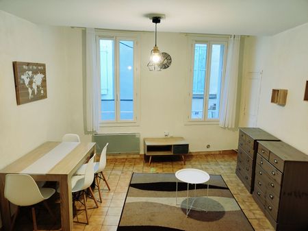 A LOUER T3 MEUBLE + CELLIER SIGEAN - Photo 3
