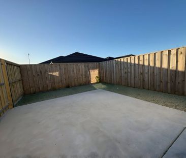 Brand New Duplex!! - Photo 1