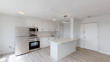 For Lease - 896 Eglinton Avenue Unit# 314, Toronto, Ontario - Photo 4