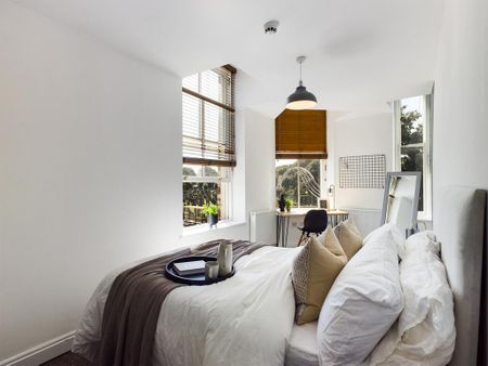 6 bedroom house to rent - Photo 4