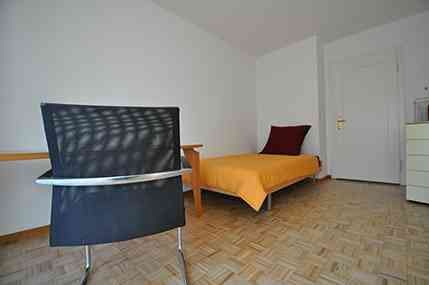 6.5 Zimmer, 165 m², 3. Stock - Photo 2