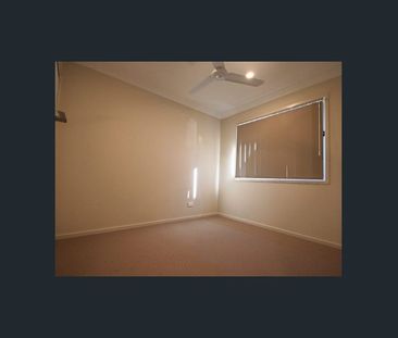 Suburban Bliss: 2-Bedroom Rental by Logan Hospital with All Ameniti... - Photo 5