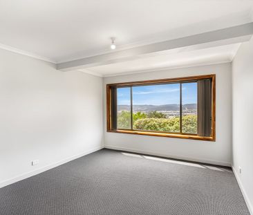 1/10 Hassell Place, Glenorchy, TAS 7010 - Photo 1