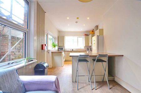 Clift Road, Southville - Photo 3