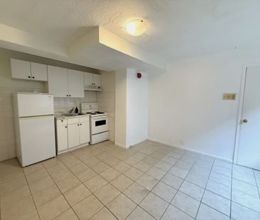 For Lease - 198 Dunn Avenue Unit# 203, Toronto, Ontario - Photo 1