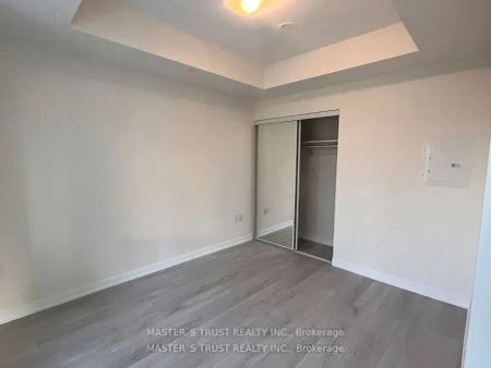 28 Freeland Street #1104 - Photo 3