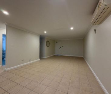 Comfortable Family Living - Photo 1