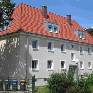 Bei VIVAWEST die Sonnenstrahlen auf dem eigenen Balkon genießen. - Photo 2