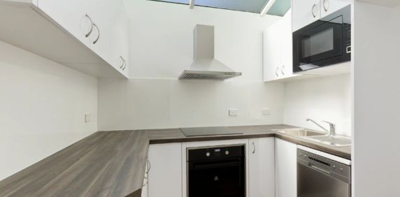 Two Bedroom Duplex - Photo 2