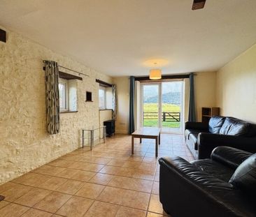 Y Stabal, Carmarthen, SA32 - Photo 5