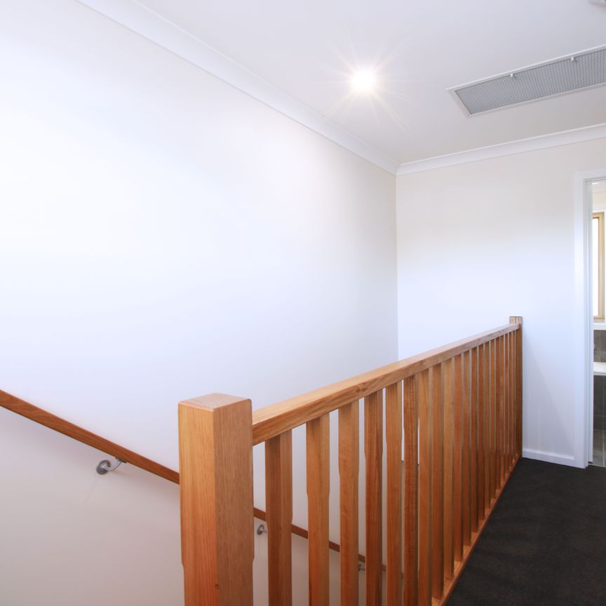 Two Bedroom Townhouse, In Walking Distance To Albury Cbd - Photo 1