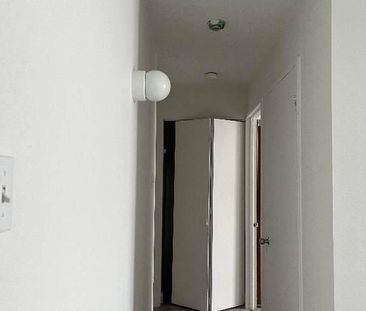 Laval 3 1/2 , Tout Inclus - Metro Monmorency - Photo 4