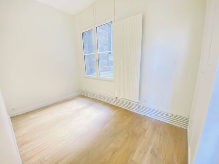 QUAIS DES CHARTRONS – 2 CHAMBRES + TERRASSE - 1460 € CC - Photo 5