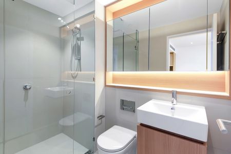 One bedroom plus large study in Level 27 - Photo 5