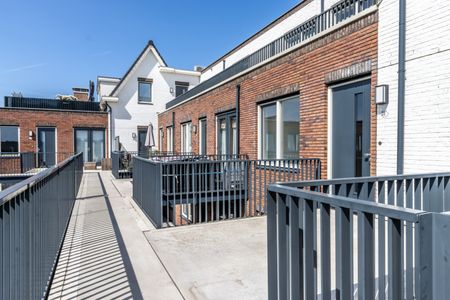 Verhuurd onder voorbehoud: Oude Rijnsburgerweg 20 - Photo 2