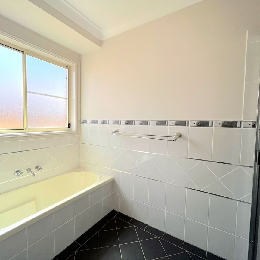 Ray White Real Estate Parkes - Photo 1