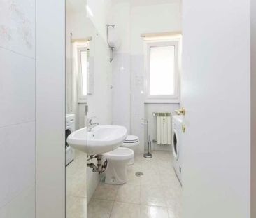 Via Oderisi da Gubbio, Rome, Lazio 00146 - Photo 4