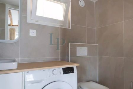 EXCLUSIVITÉ - Studio Paris 8ème rue du Faubourg Saint-Honoré - 28 m2 - Photo 4