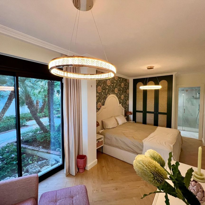 Middle Floor Apartment in The Golden Mile - Photo 1