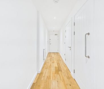 49 Station Road, Gerrards Cross,SL9 - Photo 6