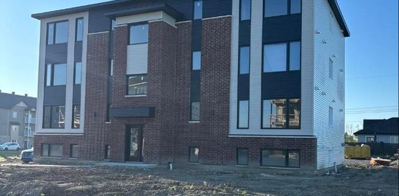 4 1/2 à louer à Huntingdon - Photo 2