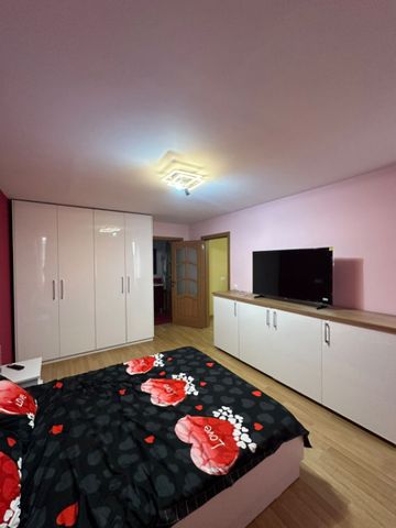 Apartament cu 4 camere de închiriat , 98 mp, Bd. Regele Mi - Photo 5