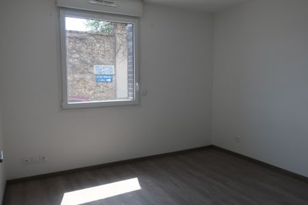 Appartement RUE VERNOUILLET - Photo 3