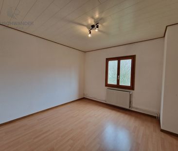 Apartment in a two-family rental house - Photo 1