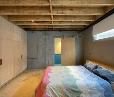 North Melbourne - Photo 2