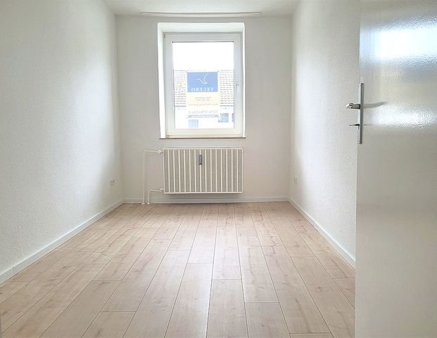 Gemütliche 3 Zimmer-Wohnung in Duisburg Fahrn wartet auf Sie… - Photo 1