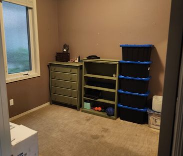 Spacious 2 Bedroom, 2 Bathroom Condo - Photo 2