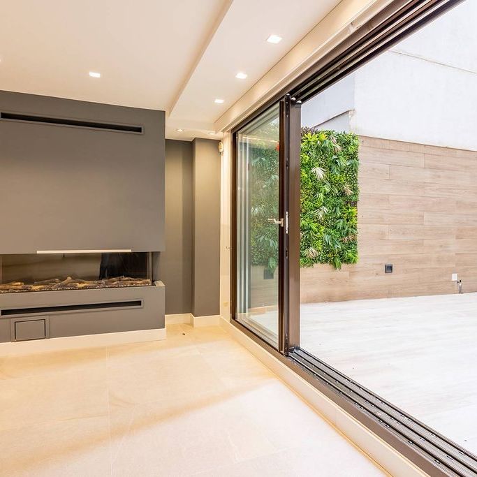 Luxury Flat for rent in Madrid, Autonomous Region of Madrid - Photo 1