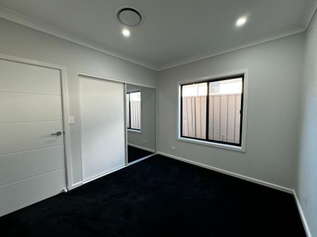 Convenient Living in Morisset - Photo 4