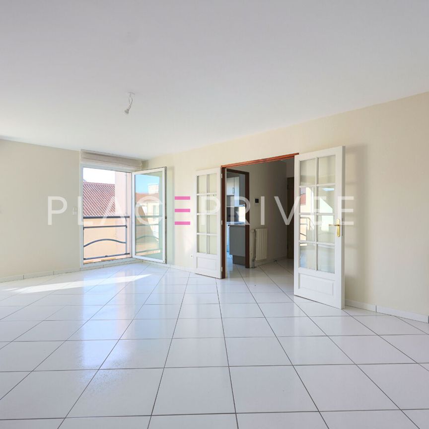 Appartement avec ascenseur et parking - Photo 1