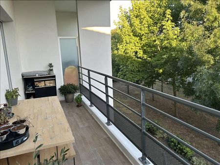 Appartement à louer - Photo 2