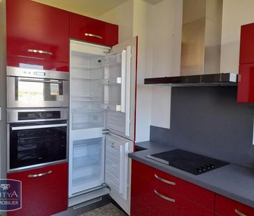 Location Appartement 5 pièces 108m² BOURG EN BRESSE 01000 - Photo 4